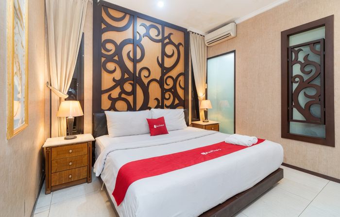 RedDoorz at Hotel Istana Permata Ngagel Surabaya
