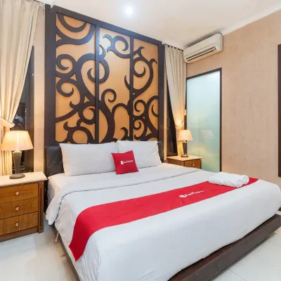 RedDoorz at Hotel Istana Permata Ngagel Surabaya Hotel dekat Universitas Airlangga - Kampus Dharmawangsa (B)