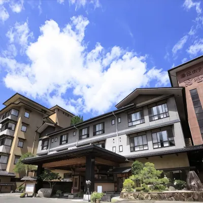 Yumoto Hotel Achikawa Hotels near mokki ～STARDUST GLAMPING～