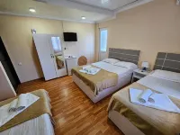 Imeri Hotel - balcony