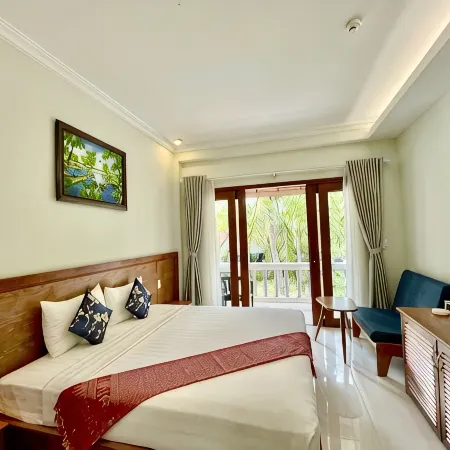 Four Oceans Beach Resort - Bon Bien Mui Ne