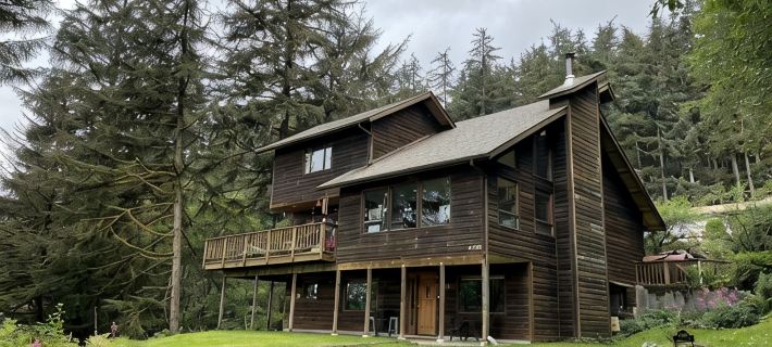 A Cozy Home Away From Home in Alaska! Hotels in Juneau