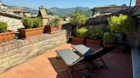 Apartment in the center of Assisi - large rooftop terrace and fabulous views - 2-Star