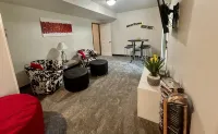 IDEAL Location in Saugatuck - 2 minutes to Downtown & Blue Star Trail @ Frt Door