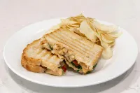 ヒルトン ガーデン イン アーリントン / コートハウス プラザ - 朝食