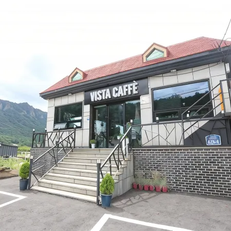 Jeongeup Naejang Landscape Pension