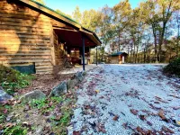 Onyx Grove Cabin • 2 bedrooms & HOT TUB! - Chalets