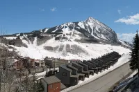 3br townhouse with stunning views, garage, hot tub, sauna and stocked kitchen - 3-Sterne