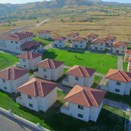 Elevres Stone House Hotel