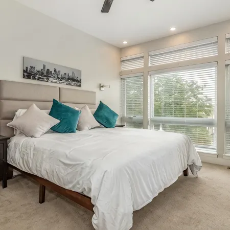 Luxury 5-Bedroom Home in LoHi, Amazing rooftop deck. 3,000 sqft