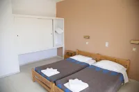 Manolis Studios - con vista mare