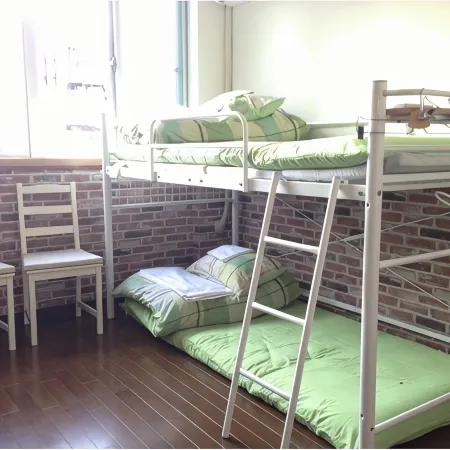 Fukuoka Guesthouse Little Asia Kokura Отели рядом с достопримечательностью «Арена «Китакюсю Медиа Доум»»