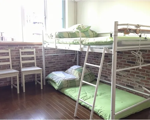 Fukuoka Guesthouse Little Asia Kokura Hotel dekat Stasiun Yawata