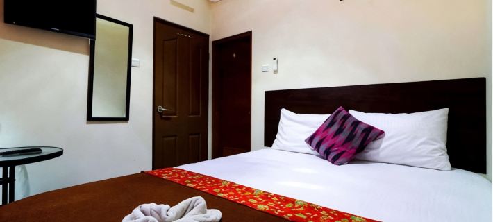 Bantal Guling Pasar Baru Hotels in Andir