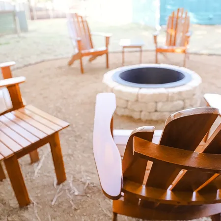 1 Bdrm, Sleeps 4, Close to water, Firepit, Pet friendly, Full Kitchen
