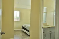 Cozy spacious house near RoseBowl, DTLA, and more - balcony