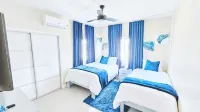 Grand 180° Sea View OceanPointe - Gym