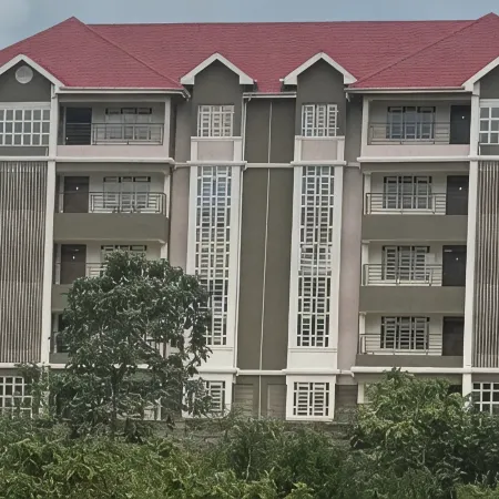 Cozy brand-new fully furnished 2 bedroom, 2 bath suite 5min from city center