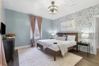 NEW! Stunning 5bdr game+movie room, VIEW, Parking! - 2 Sao