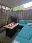 Modern/Retro 1br Condo by Exceptional Stays