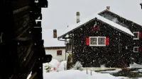 HAUTE-NENDAZ VILLAGE: LARCH 1898 4-STOREY/4-ROOM/6-PERSON CHALET/PARKING. - Wifi