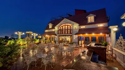 Hotel Godwin - Colaba Hotels in Colaba