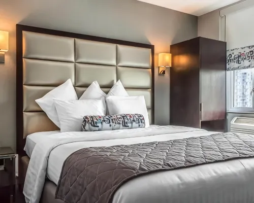 Umbrella Hotel Bronx Hotels near Harlem River Park