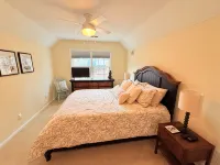 Clover Cottage: Charming 3-bedroom house in delightful Belmont - 4-Star