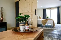 Golden Spike Stable Getaway in Downtown Tremonton - WiFi