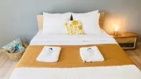 Large Art Deco Flat 100m2 in City Center - Parking - Апартаменты
