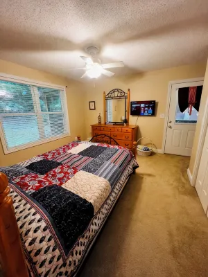 Lake Days & Starry Nights – Your Perfect Getaway Awaits - Wi-Fi