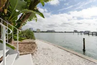 Waterfront Seaside Chic #3 Clearwater Beach. - Apartments