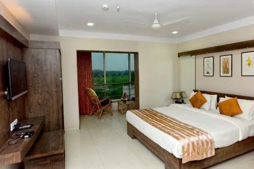 Boshan Hotels - parking
