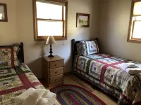 The Blowing Rock Cabin. It’s the Location! 4Br/2BA 5 Mins to Main St Clean/Quiet - Alphydda