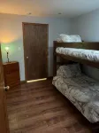 Apartment in the HEART of Ellicottville Village! - Homestays