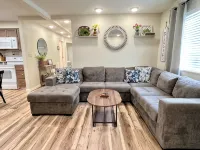 Lower Grape, Midtown Home 3bed&1bath - Condos