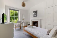 Dover Town Rooms - Homestays