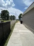 Cozy Home, fully fenced  with huge back yard - 民泊