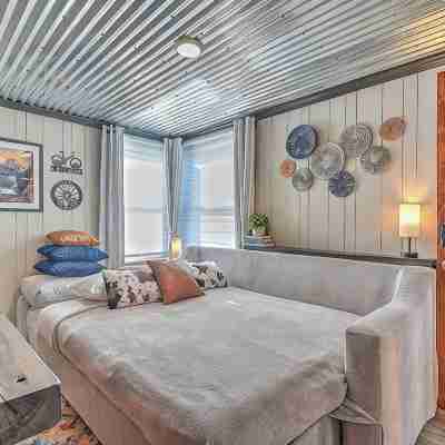 The View Finder at Tannery Flats - Newly Renovated! Rooms