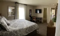 Experience Nature Near White River - Stay in Our Cozy 3-Bedroom Cabin - Alppimaja