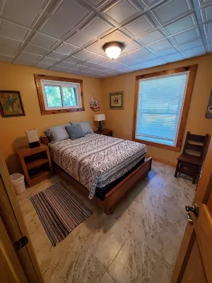 3-Bedroom Lake Cottage in the Kettle Moraine State Forest - Homestays