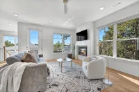 Lux Haus Bentonville, Momentary Views & Bike Trail - 5-Star