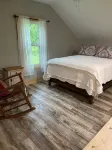 Cozy farmhouse family friendly with fire pit and grill, within hour to Keeneland - Wifi