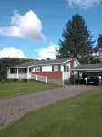Romantic/family-friendly 3-bedroom home with fireplaces, central AC, and WiFi - 3-Star