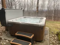 Ski In / Ski Out Treetops Home with Outdoor Private Spa - 4성급