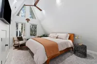 /\ frame · breathtaking · view · luxurious · romantic - 4-Star