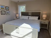 New HOT TUB -  4BR/3BA Soundside - Dog Friendly - Homestays