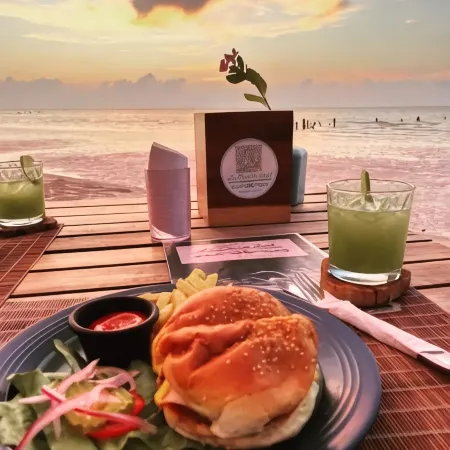 La Puerta Azul Beachfront - Adults Only