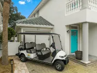 Beach House! Walk to Private Beach Gate, Pickleball, Rent Golf Cart, Heated Pool - 프라이빗 풀