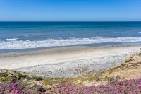 Spacious Beach House - 3-Star